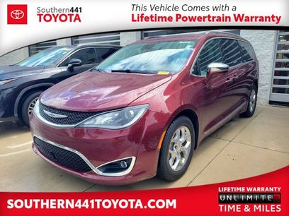 Used 2019 Chrysler Pacifica Limited w/ Advanced Safetytec Group