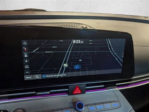 Certified 2025 Hyundai Elantra Limited image 13