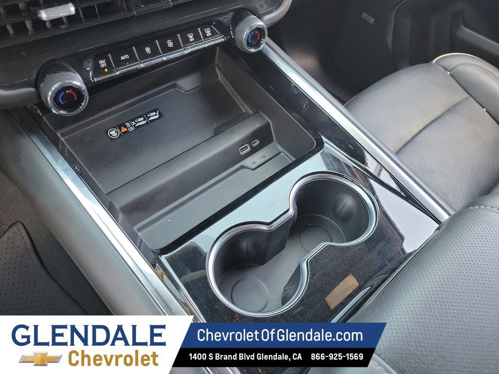 Certified 2025 Chevrolet Tahoe Premier AWD/4WD image 26
