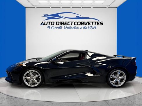 Used 2022 Chevrolet Corvette Stingray Preferred Conv w/ Z51 Performance Package RWD image 5