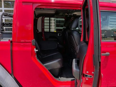Used 2020 Jeep Gladiator Rubicon AWD/4WD image 18