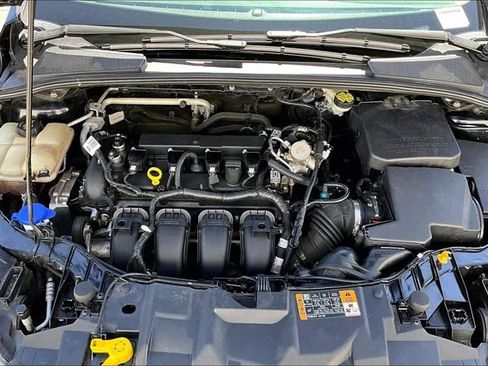 Used 2016 Ford Focus SE FWD image 10