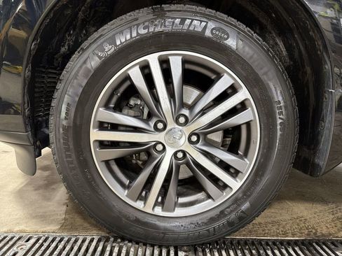 Used 2020 INFINITI QX60 Luxe w/ Essential Package image 19