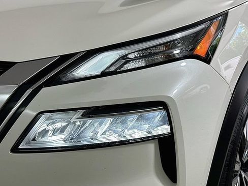 Used 2023 Nissan Rogue SV FWD image 24
