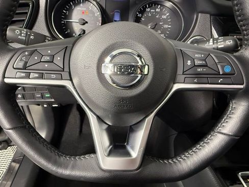 Used 2020 Nissan Rogue Sport SL w/ Premium Package image 18