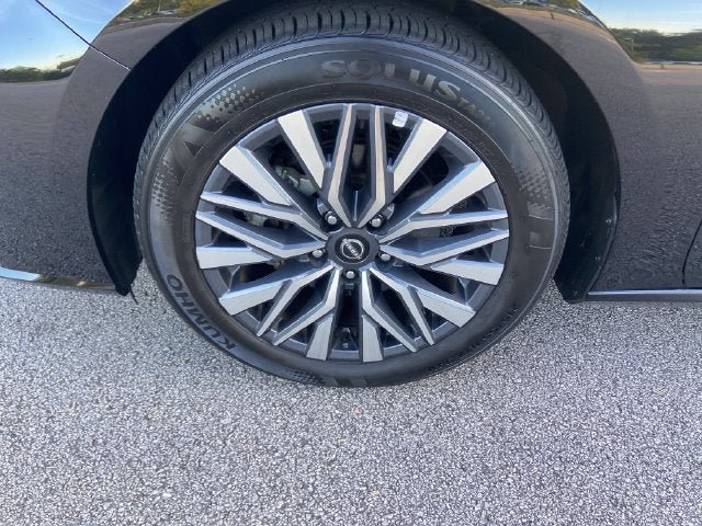 Used 2025 Nissan Altima 2.5 SV FWD image 9