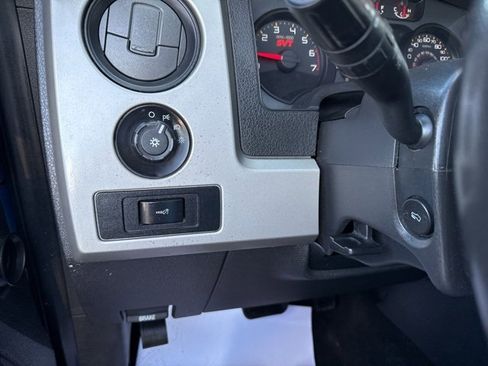 Used 2012 Ford F150 Raptor w/ Raptor Luxury Pkg image 29