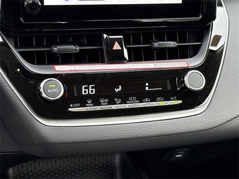 Used 2026 Toyota Corolla LE image 21