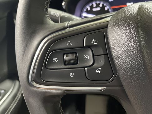Used 2023 Buick Envision Essence w/ Sport Touring Package AWD/4WD image 30