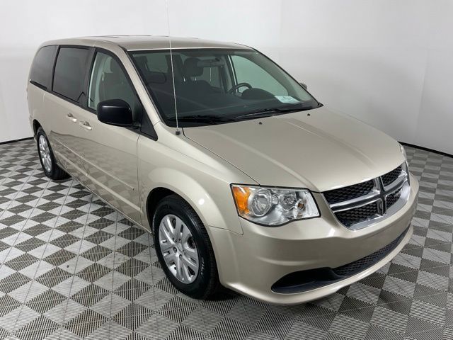 Used 2016 Dodge Grand Caravan SE w/ Quick Order Package 29E SE FWD image 13