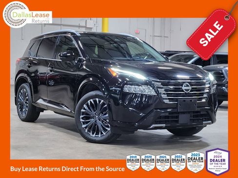 Used 2024 Nissan Rogue Platinum w/ Platinum Premium Package AWD/4WD image 1