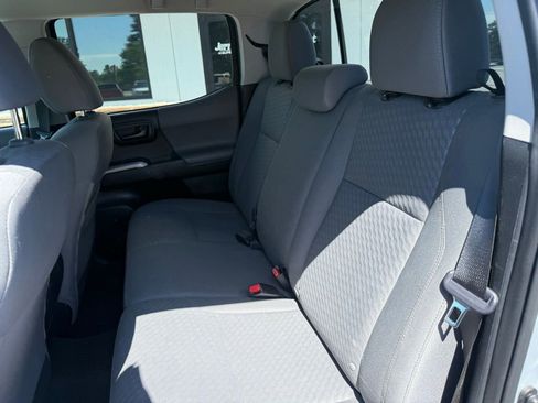 Used 2021 Toyota Tacoma SR5 image 4