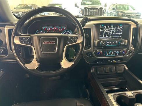Used 2018 GMC Sierra 1500 SLT image 21