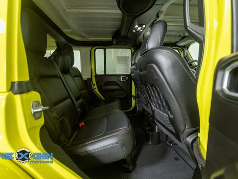 Used 2023 Jeep Wrangler Unlimited Rubicon 392 w/ Xtreme Recon 35" Tire Package AWD/4WD image 35