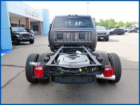 New 2026 RAM 3500 Tradesman AWD/4WD image 6