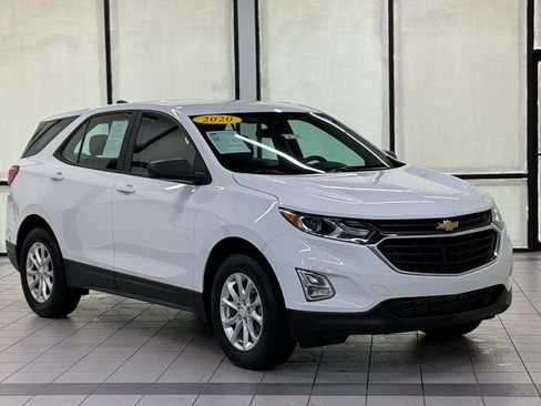Used 2020 Chevrolet Equinox LS image 1