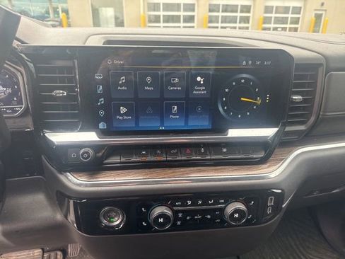 Certified 2024 Chevrolet Silverado 1500 LT AWD/4WD image 24