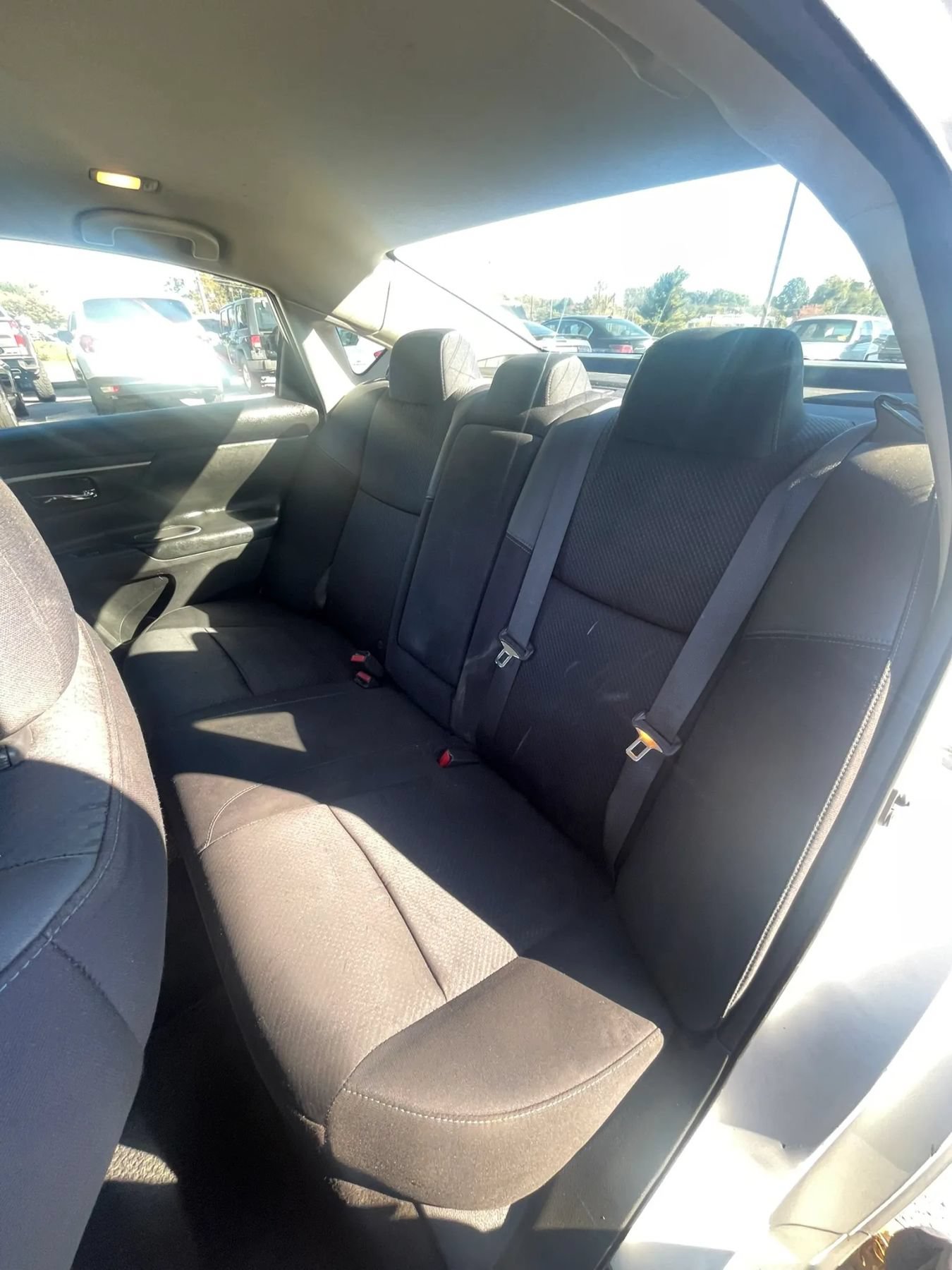 Used 2016 Nissan Altima 3.5 SR FWD image 46