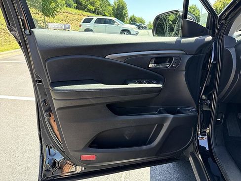 Used 2019 Honda Pilot EX-L image 9