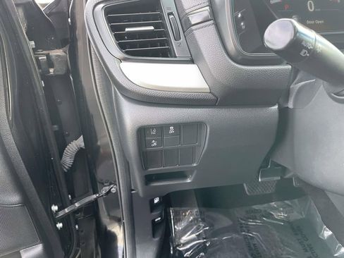 Used 2020 Honda CR-V LX image 30