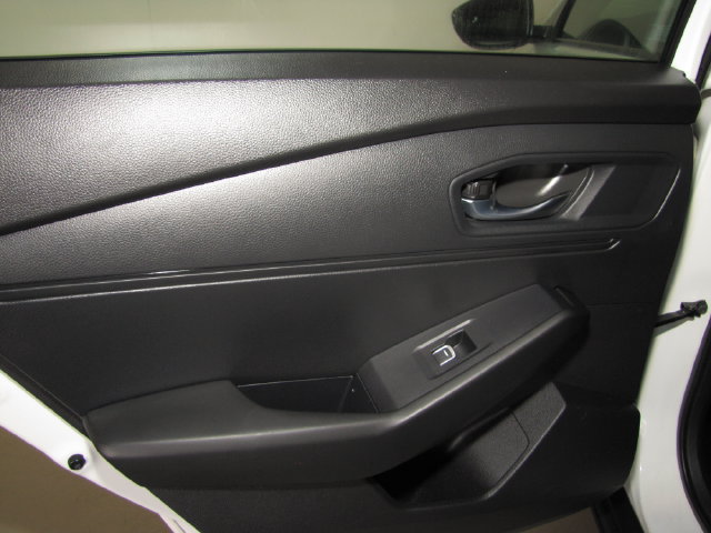 Certified 2023 Honda Accord EX image 36
