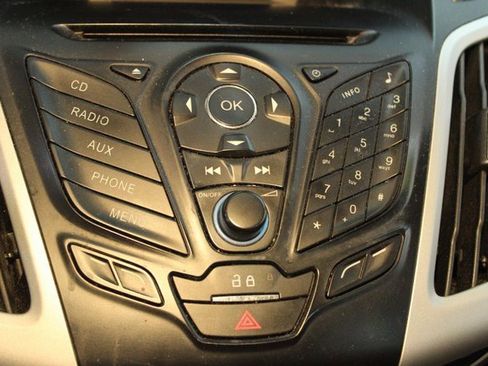 Used 2013 Ford Focus SE image 21