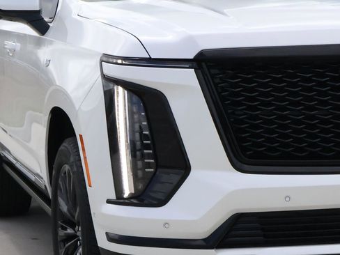 Certified 2025 Cadillac Escalade Sport w/ Touring Package image 9