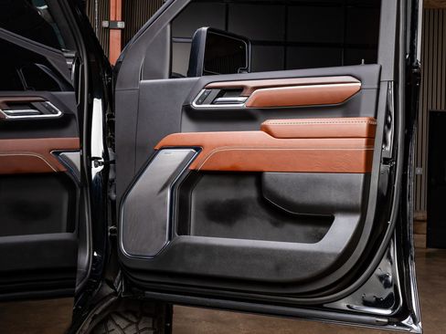 Used 2024 GMC Sierra 2500 Denali Ultimate w/ Max Trailering Package image 36