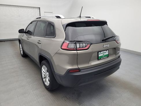 Used 2021 Jeep Cherokee Latitude image 5