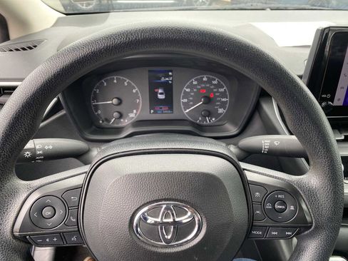 Used 2024 Toyota Corolla LE image 15