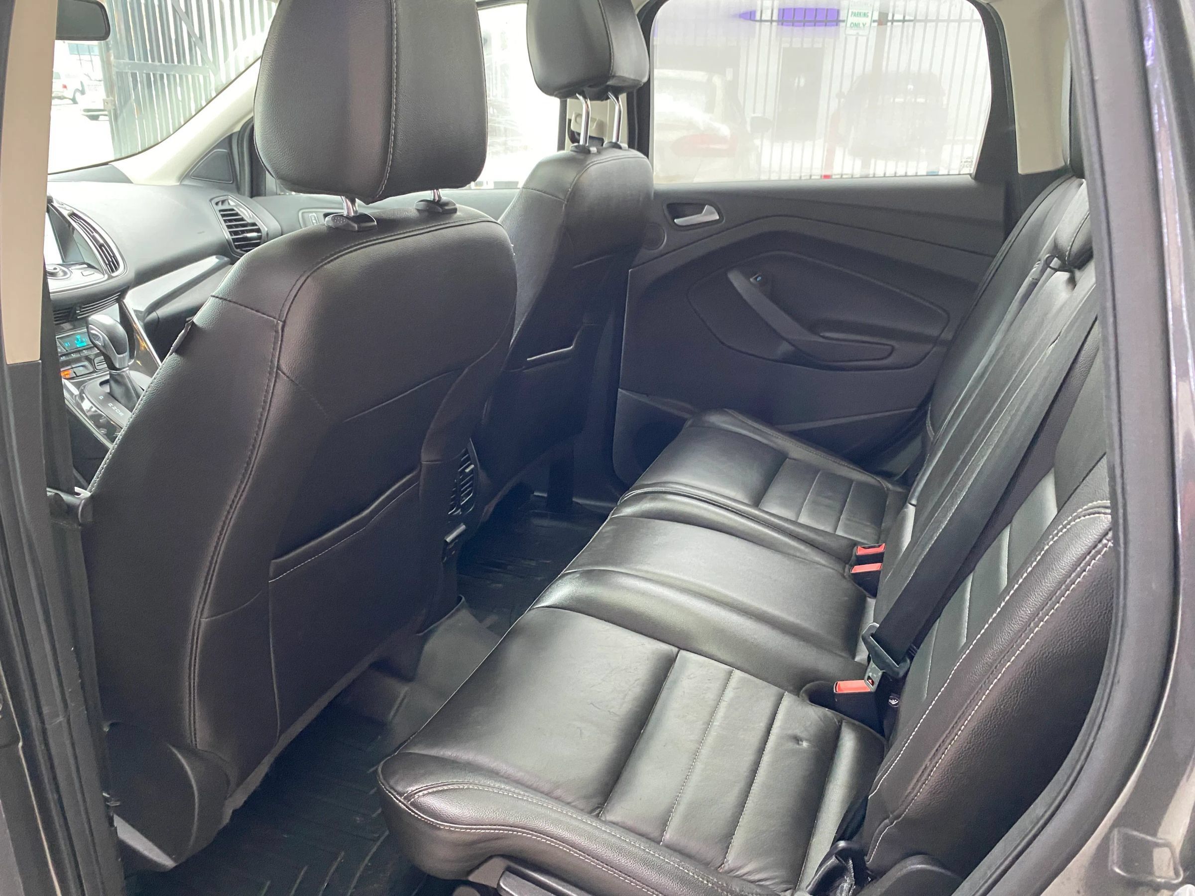 Used 2016 Ford Escape Titanium AWD/4WD image 9