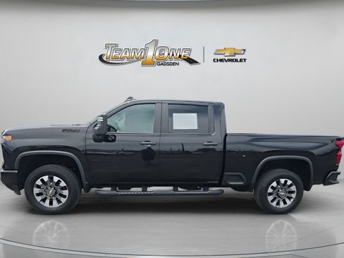 Used 2024 Chevrolet Silverado 2500 Custom w/ Custom Value Package AWD/4WD image 5
