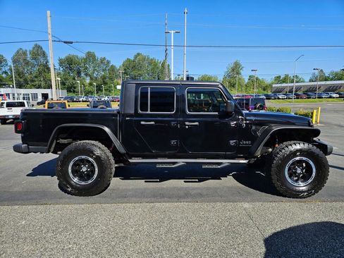 Used 2020 Jeep Gladiator Sport w/ Quick Order Package 24S image 6