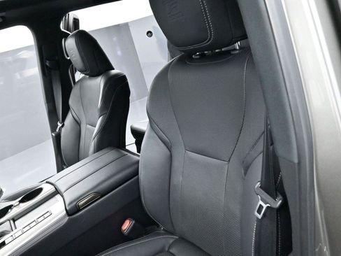 Used 2024 Lexus LX 600 F Sport image 18