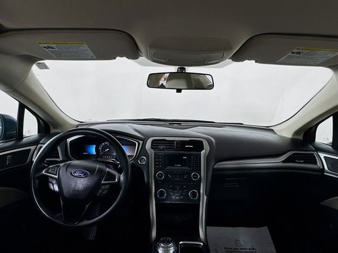 Used 2018 Ford Fusion S FWD image 13