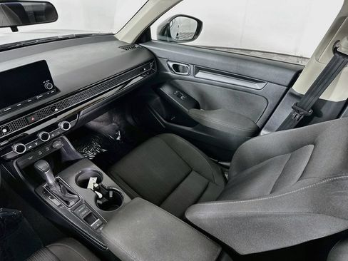 Used 2025 Honda Civic LX image 29