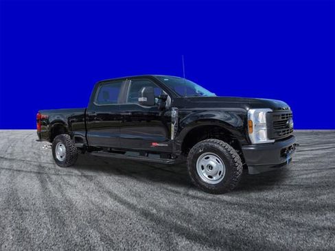 New 2026 Ford F350 XL w/ 360-Degree Camera Package AWD/4WD image 2
