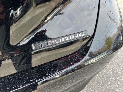 Used 2019 Toyota Avalon Touring image 31