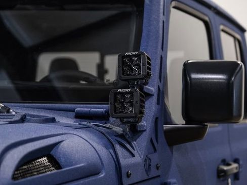 Used 2025 Jeep Gladiator Sport AWD/4WD image 24