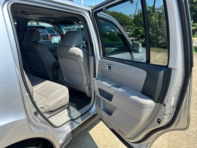 Used 2013 Honda Pilot Touring image 11