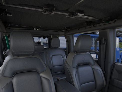 New 2025 Ford Bronco Outer Banks image 12