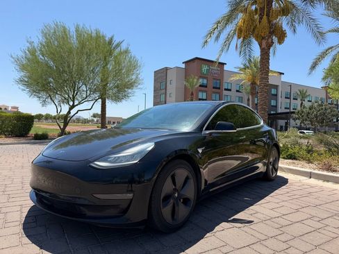 Used 2018 Tesla Model 3 Long Range AWD/4WD image 6