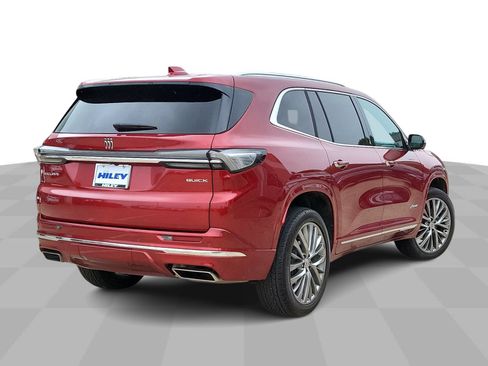 Used 2025 Buick Enclave Avenir w/ Trailering Package, 5000 lbs. FWD image 8
