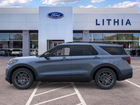 New 2026 Ford Explorer ST AWD/4WD image 3