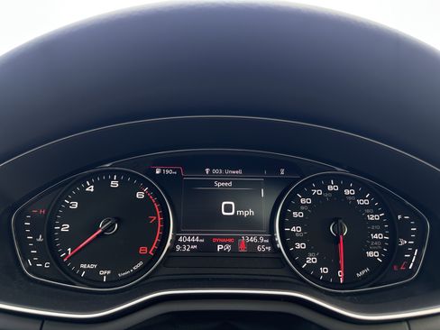 Used 2019 Audi A4 2.0T Premium w/ Convenience Package image 11