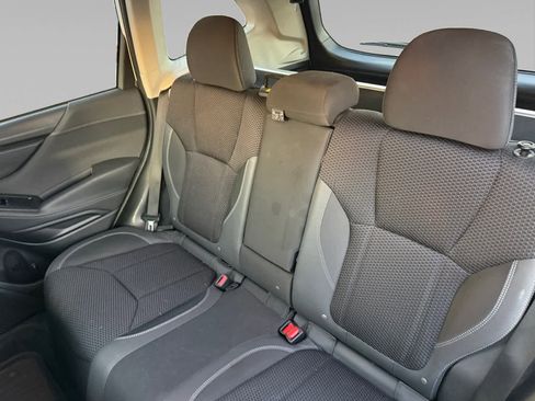 Used 2021 Subaru Forester Premium image 13