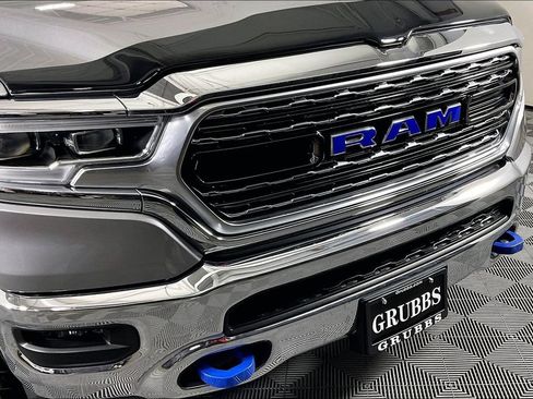 Used 2024 RAM 1500 Limited AWD/4WD image 38