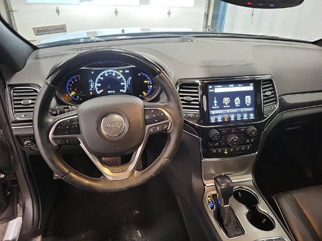 Used 2021 Jeep Grand Cherokee Overland w/ Protech Group AWD/4WD image 9