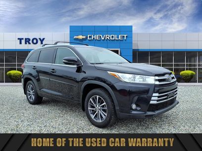 Used 2017 Toyota Highlander XLE