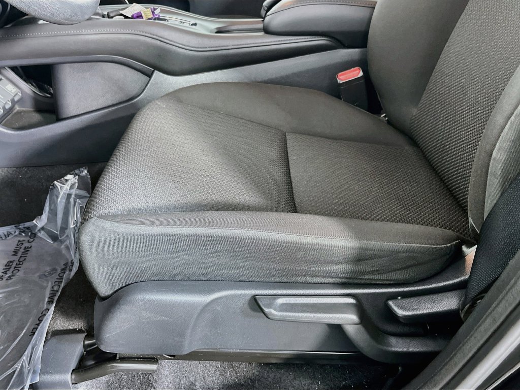 Used 2018 Honda HR-V EX image 27